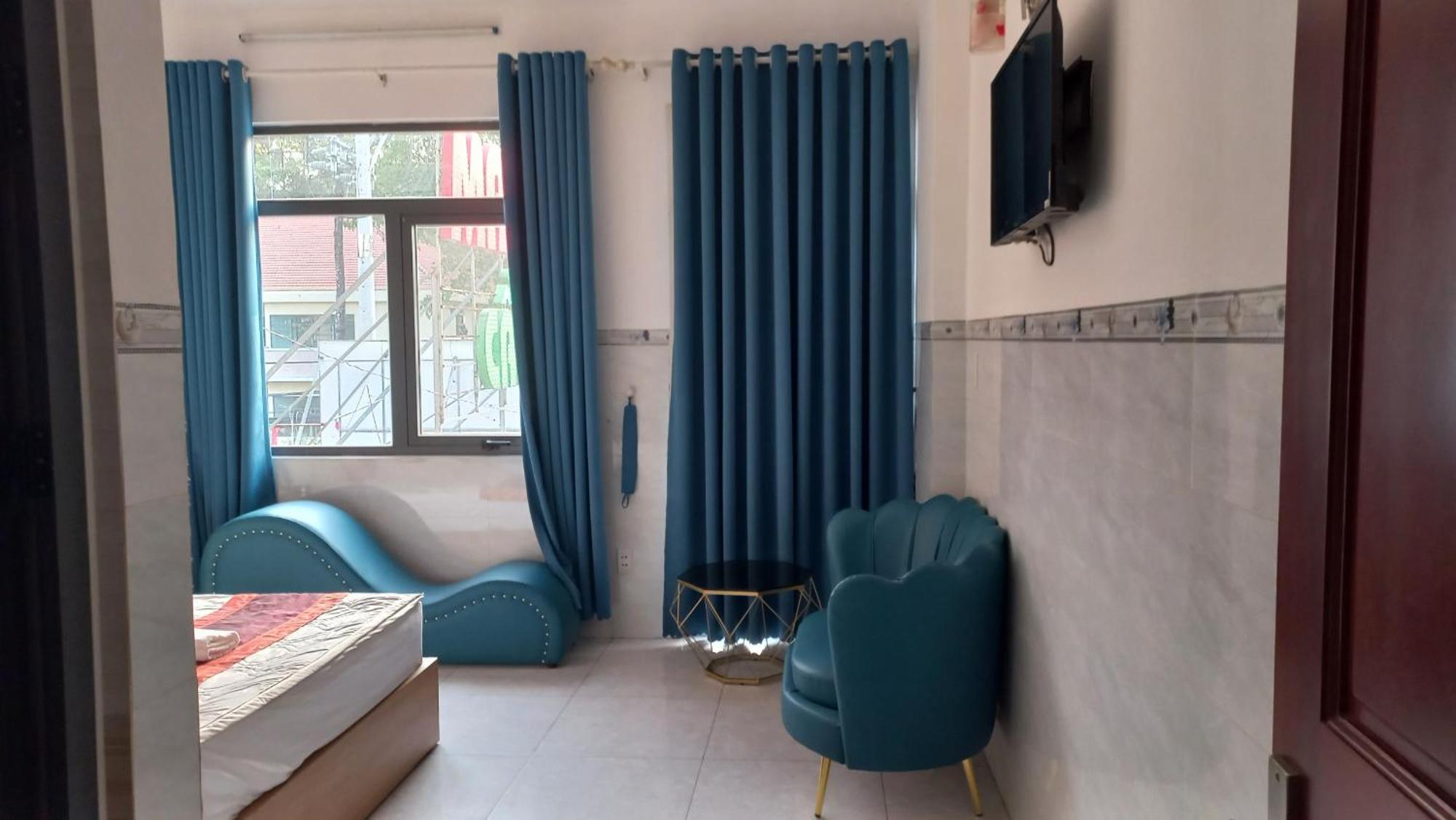 Hotel Khach San Nguyen Trung Thành Pho Ho Chí Minh Esterno foto